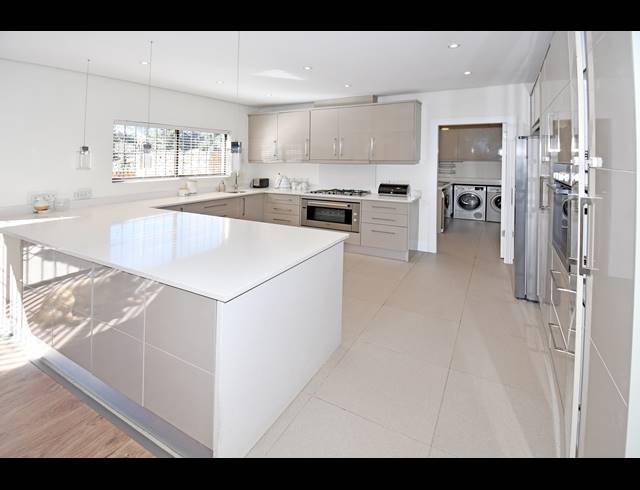 2 BEDROOM TOWNHOUSE FOR SALE IN ILLOVO